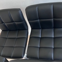 カウンターチェアの画像