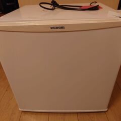 小型冷蔵庫