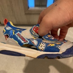 カーズ　サンダルの画像