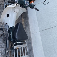 ホンダ・カブ50ccの車体の画像