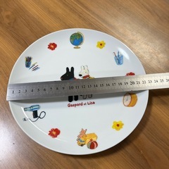お皿たちの画像