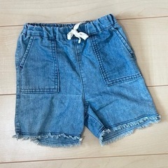 80 スカート、ズボン　どれでも1着の画像
