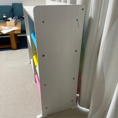おもちゃ収納＋本棚の画像