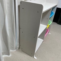 おもちゃ収納＋本棚の画像