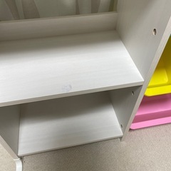 おもちゃ収納＋本棚の画像