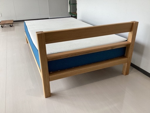 セミダブルベッド【町田市再生家具】　251423