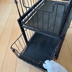 収納ラック 2個セット（写真は一個）の画像