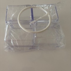 新品【マルカン】バードパレスピーチ  エサ入れ、水入れ、ブランコ、とまり木1本の画像