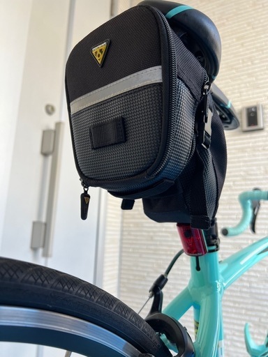 ロードバイク  【Bianchi ニローネ7 sora】　空気入れ、スタンド付き50,000