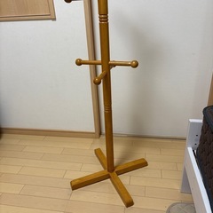 ハンガーポールの画像