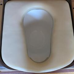 ポータブルトイレの画像