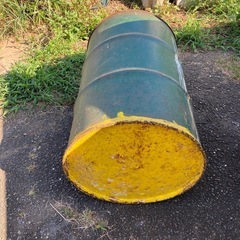 ドラム缶の画像