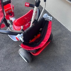 三輪車の画像