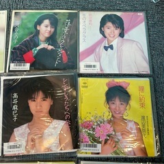 中販紅　【Week】 昭和女性アイドル　EPレコード 数量19枚　現状渡し　08-14-09 の画像