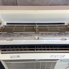 激安‼️ エアコン　 ダイキン　14畳～16畳用エアコン　AN40YCP-W [おもに14畳用 /200V]　2021年　お掃除機能、空気清浄付きの画像