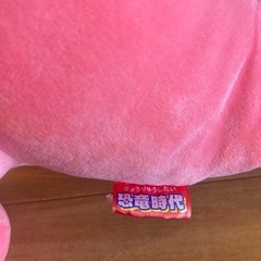 恐竜のぬいぐるみの画像