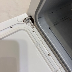 【ジャンク品】タオルウォーマー・一部割れておりますの画像