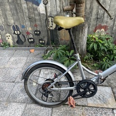 【5432】折り畳み　20インチ　7,200円（防犯・税込）の画像