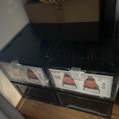 スニーカーケース新品4つセットの画像