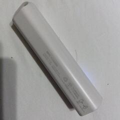 モバイルバッテリー　WHITEの画像