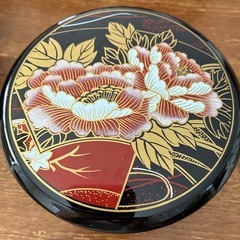 和風食器　弁当箱　容器の画像