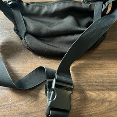 NIXON ショルダーバッグの画像