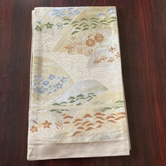 着物　袋帯　六通柄　金糸　銀糸　美品　青海波
の画像