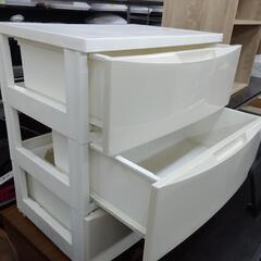 【祇園店】三段　軽量ホワイトプラケースの画像