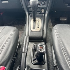 2.0 ナビエディション 4WD AMJオリジナル アーミースタイルの画像
