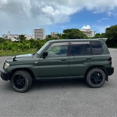 2.0 ナビエディション 4WD AMJオリジナル アーミースタイルの画像