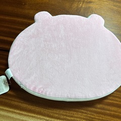 新品　ちいかわ　低反発クッションの画像