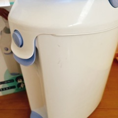 カセット不要　らくらくおむつポットンの画像