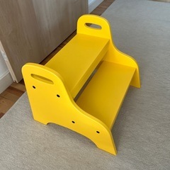 IKEA 子供　踏み台　スツール　の画像