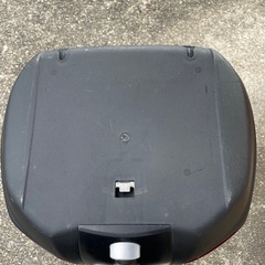 バイクのボックス（中古美品）の画像