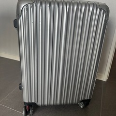 キャリーケースの画像