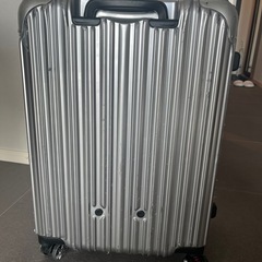キャリーケースの画像