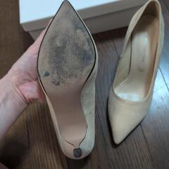 【美品1回のみ着用】GALLARDAGALANTEパンプスの画像