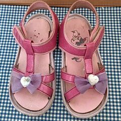 19cm 女の子向けサンダルの画像