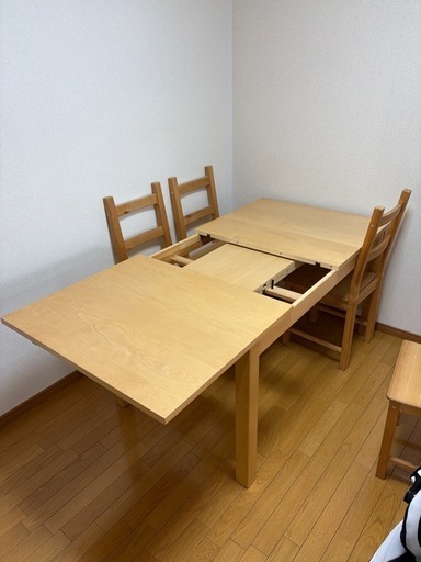 【引渡し先決まりました】IKEA ダイニングテーブル 椅子4脚つき