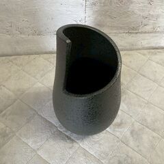 【未使用品】信楽焼 花瓶 陶磁器 箱付き ツボ 壺 骨董 アンティーク 家具 インテリア 花びん 置物 オブジェ 変形花瓶 コレクション Y2097の画像