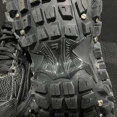 BALENCIAGA バレンシアガ BOUNCER SCREW スニーカーの画像
