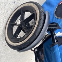 フィルアンドテッズ　二人乗りベビーカー　空気入れ付きの画像