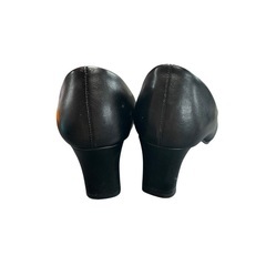 ●Romeo valentino パンプス　23cm レディース　ヒール6cmの画像
