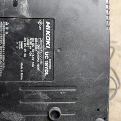 ハイコーキ　バッテリー充電器の画像