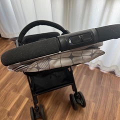 アップリカ ルンルンゴー ベビーカー A型の画像