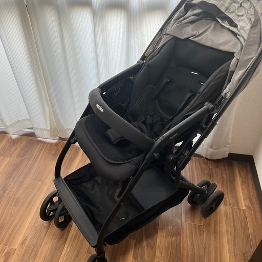 【取引中】アップリカ ルンルンゴー ベビーカー A型