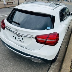 【H30（2018年式）GLA220 4MATIC・ホワイト】の画像