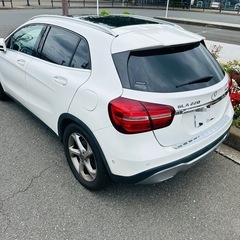 【H30（2018年式）GLA220 4MATIC・ホワイト】の画像