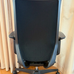 🔥在宅・オフィスに！ゲーミングにも！KOKUYOチェア💺6台あり／まとめ買い大大大歓迎✨の画像