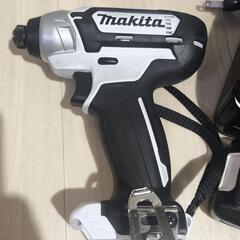 マキタ10.8Vインパクトドライバーセットの画像